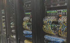 云計算中心_建設數(shù)據中心機房應該怎么選址？